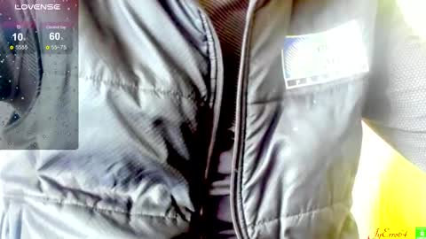 Snapshot of jyerro64 chatting on March 2025 11:00:02 AM Im Jy online show from March 2025 11:00:02 AM