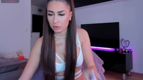 k_chic1 online show from March 2025 09:38:01 AM