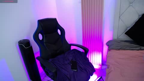 Kat online show from April 2026 04:03:02 AM