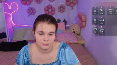 Snapshot of kacey_love chatting on April 2026 06:17:02 AM Kacey online show from April 2026 06:17:02 AM