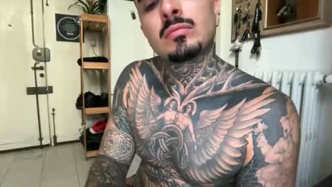 Snapshot of kadmontattoo chatting on June 2026 08:52:01 AM kadmontattoo online show from June 2026 08:52:01 AM