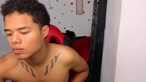 kael_fox online show from April 2026 07:08:01 PM