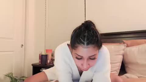 kaelagreen online show from October 2025 06:47:01 AM