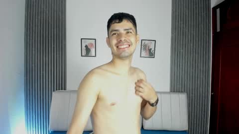 Snapshot of kaelx_x chatting on May 2026 12:11:02 PM Kael online show from May 2026 12:11:02 PM