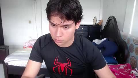 Snapshot of kafer_1022 chatting on December 2025 06:25:01 PM kafer online show from December 2025 06:25:01 PM