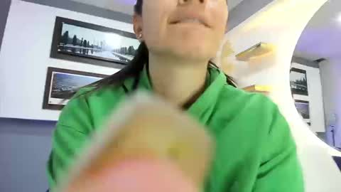 Antonella online show from March 2026 04:39:01 AM