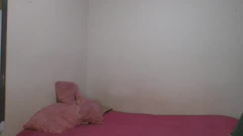 KAHELIINDEPENDENT MODEL online show from December 2024 02:17:01 AM