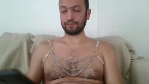 Turkish boy33 online show from March 2025 01:17:01 PM