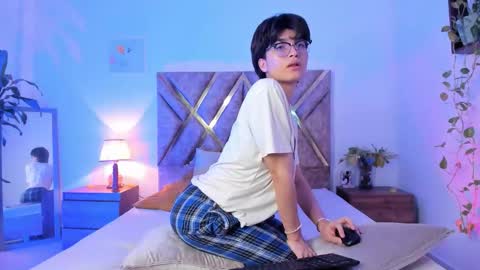 Kai online show from March 2026 12:27:01 AM