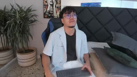 Snapshot of kai_storn chatting on February 2026 11:32:01 AM kai_storn online show from February 2026 11:32:01 AM