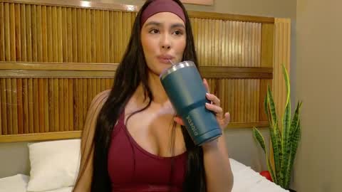 Snapshot of kaiawhite chatting on April 2026 09:50:02 PM kaiawhite online show from April 2026 09:50:02 PM