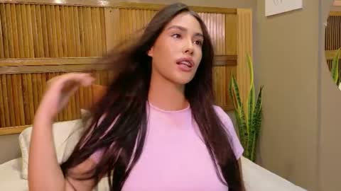Snapshot of kaiawhite chatting on June 2026 08:54:01 PM kaiawhite online show from June 2026 08:54:01 PM
