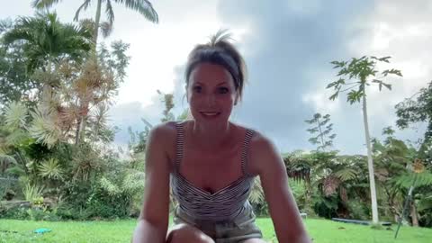 Kailee Smile online show from March 2025 03:57:01 AM