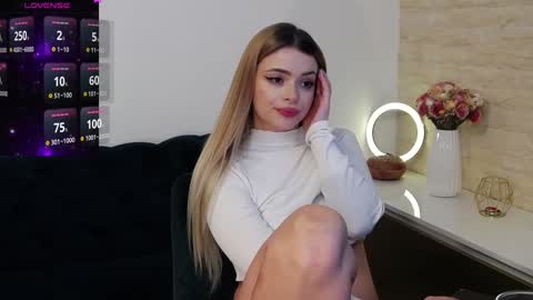 Snapshot of kailyn_moen01 chatting on December 2024 10:30:02 PM Kailyn online show from December 2024 10:30:02 PM