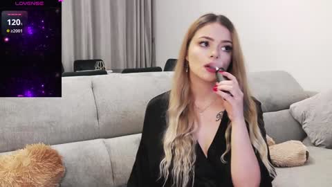 Snapshot of kailyn_moen01 chatting on January 2025 08:36:01 PM Kailyn online show from January 2025 08:36:01 PM