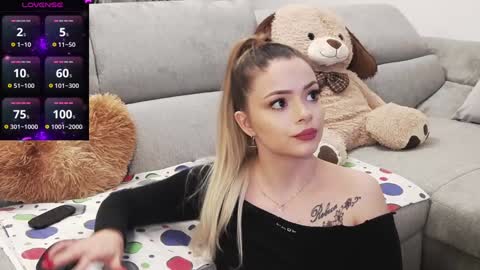 Snapshot of kailyn_moen01 chatting on January 2025 08:30:01 PM Kailyn online show from January 2025 08:30:01 PM