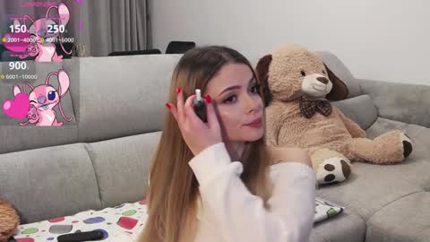 Snapshot of kailyn_moen01 chatting on January 2025 08:09:01 PM Kailyn online show from January 2025 08:09:01 PM