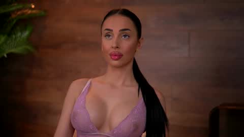 Kaira online show from March 2026 07:17:01 PM