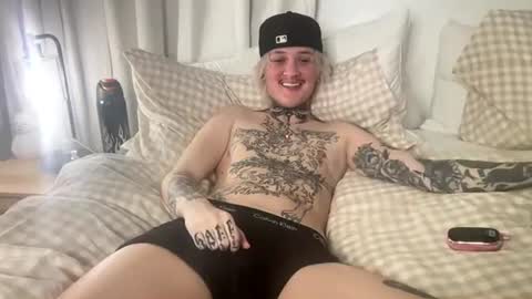 Snapshot of kairoknox chatting on March 2026 04:58:01 AM Kairo Kox online show from March 2026 04:58:01 AM