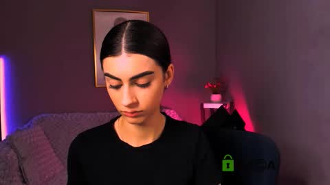 Kaisy online show from November 2025 10:46:02 AM