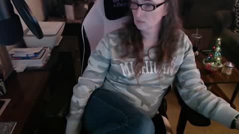 Snapshot of kait331 chatting on December 2024 03:07:02 AM Camprincess331 online show from December 2024 03:07:02 AM