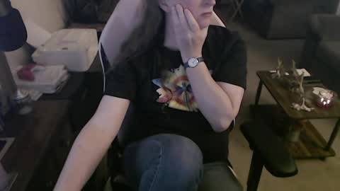Snapshot of kait331 chatting on April 2026 01:25:02 AM Camprincess331 online show from April 2026 01:25:02 AM