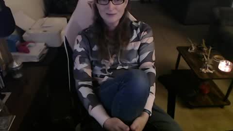 Snapshot of kait331 chatting on May 2026 01:10:02 AM Camprincess331 online show from May 2026 01:10:02 AM