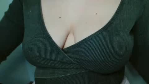 Snapshot of kaitlin_kk chatting on May 2026 01:06:01 PM Kaitlin online show from May 2026 01:06:01 PM