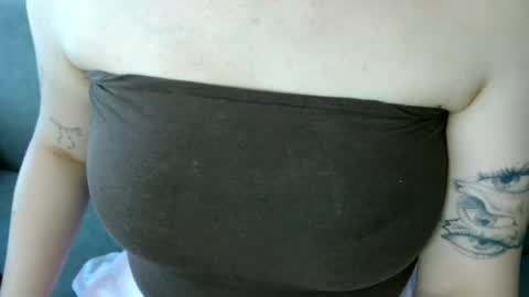 Snapshot of kaitlin_kk chatting on July 2026 10:06:01 AM Kaitlin online show from July 2026 10:06:01 AM