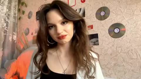Roniy online show from May 2026 08:55:02 AM