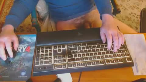 Leon online show from February 2025 03:49:02 PM