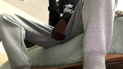 Silk Chocolate online show from December 2025 08:25:01 PM