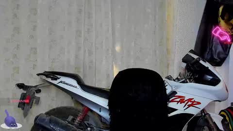 Kaledd musclees room Master online show from December 2024 01:17:01 PM