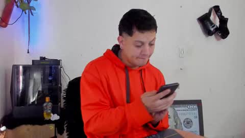 Kaledd musclees room Master online show from February 2025 12:52:02 PM