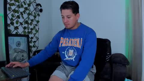 Kaledd musclees room Master online show from September 2025 06:18:02 PM