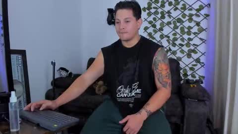 Kaledd musclees room Master online show from September 2025 06:41:02 PM