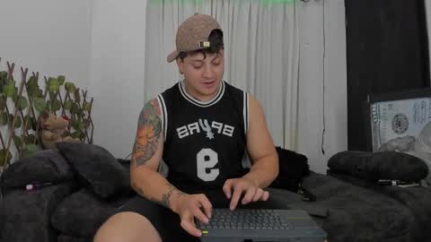 Kaledd musclees room Master online show from October 2025 05:19:01 AM