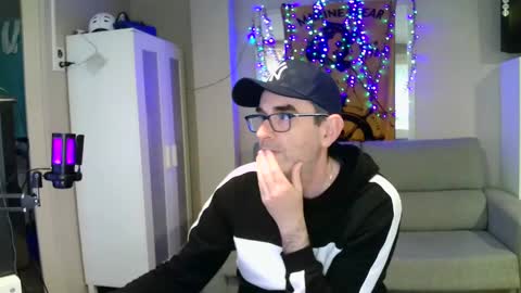 MusicMen49 online show from January 2025 02:41:01 PM