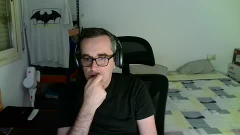 MusicMen49 online show from April 2026 09:17:02 PM