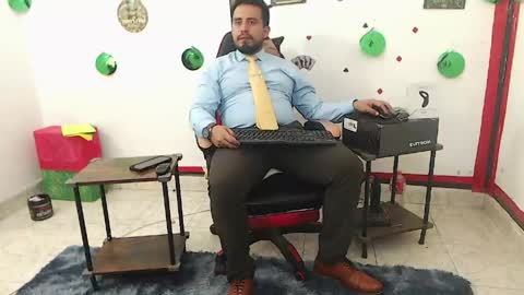Snapshot of kalethbigdick88 chatting on April 2026 07:44:02 AM Kaleth online show from April 2026 07:44:02 AM