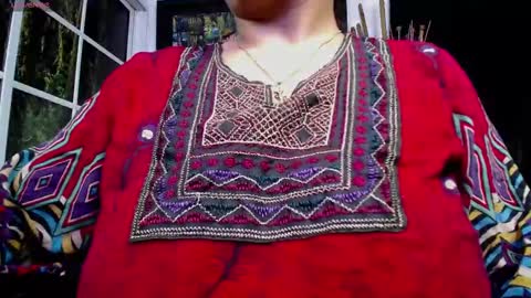 Alisha online show from November 2025 10:14:01 AM