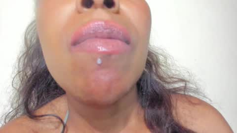  Kamaria Fyre  online show from March 2025 09:40:02 AM