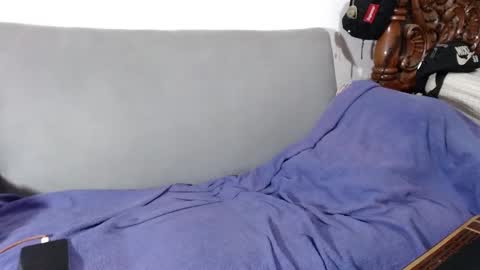 Snapshot of kamenov00 chatting on February 2025 02:17:02 AM kamenov00 online show from February 2025 02:17:02 AM