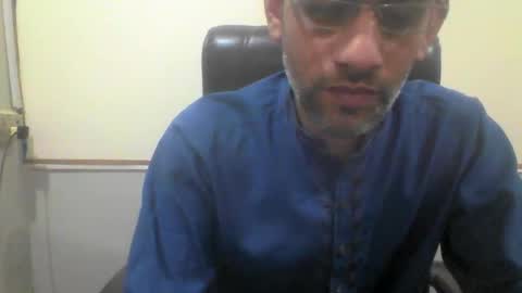 kami99099 online show from October 2025 04:40:01 AM