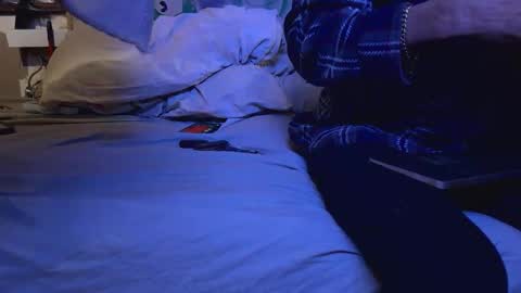 Snapshot of kamikazeozzy_juicylucee chatting on February 2026 08:35:01 AM kamikazeozzy_juicylucee online show from February 2026 08:35:01 AM