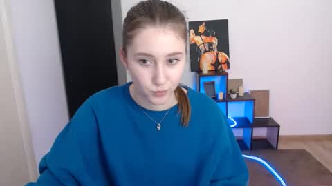 Snapshot of kamilla_love_ chatting on February 2026 01:29:02 PM kamilla_love_ online show from February 2026 01:29:02 PM