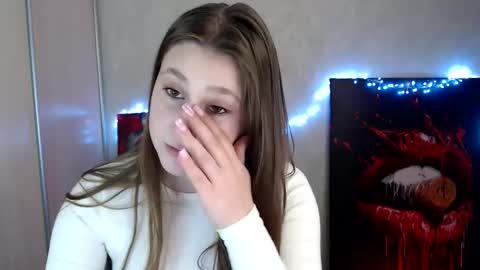 kamilla_love_ online show from April 2026 12:02:01 PM