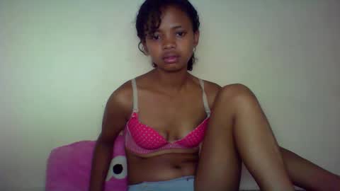 kamillah69 online show from February 2026 02:30:01 AM