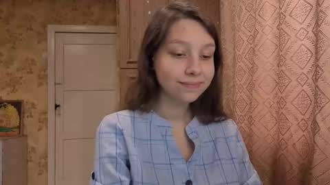 Mari  Simmons online show from October 2025 06:19:02 AM