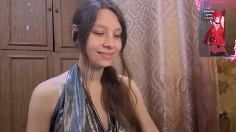 Mari  Simmons online show from December 2025 09:51:01 AM